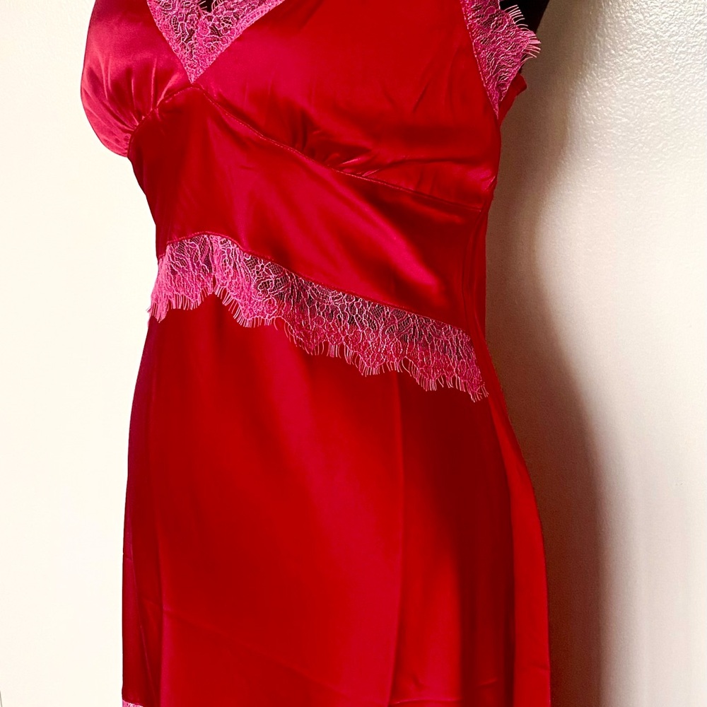 🆕-KILO BRAVA - VALENTINE SEXY SATIN & LACE MIDI SLIP - LIPSTICK RED/HOT PINK - Picture 4 of 9